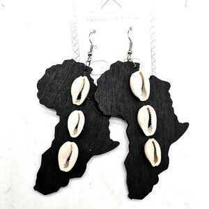 Africa Map with Cowrie Shell Earring